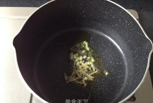 10分钟快手疙瘩汤！简单方便，营养丰富，好喝还好消化
