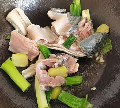 用#一学就会快手菜#青花椒鱼片 可以勾住家人的胃