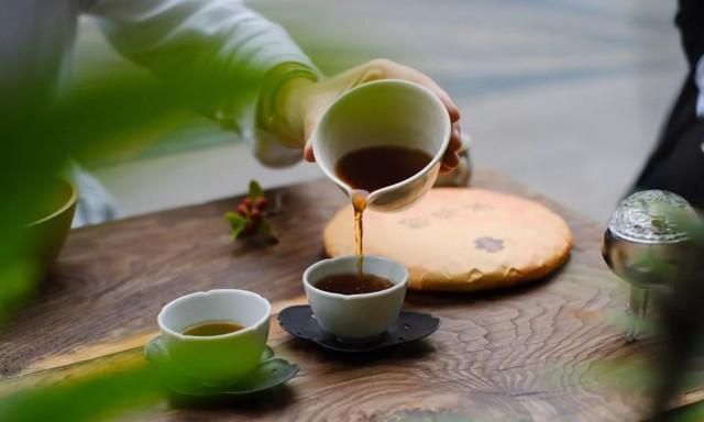 秋季喝熟普有哪些好处？哪些人群更适合喝？