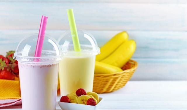 喝牛奶吃香蕉会更健康吗？