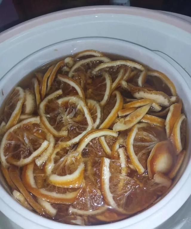 怎样腌柠檬才好吃呢(十斤柠檬放多少盐来腌)图7
