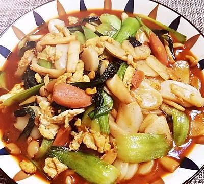 #暖冬酱在手，嗨吃部队锅#韩式辣酱炒年糕，在家自己动手做起来