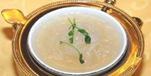 年夜饭想露一手？教你做高档宴席的头菜担当——清汤柳叶燕窝