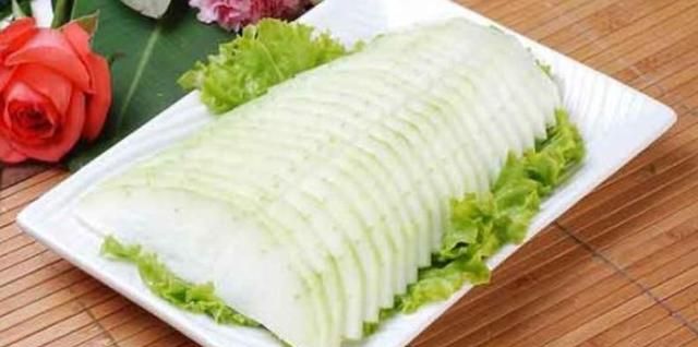 冬瓜，除了是清凉消暑的营养宝藏，你知道它还有什么宝藏作用吗？