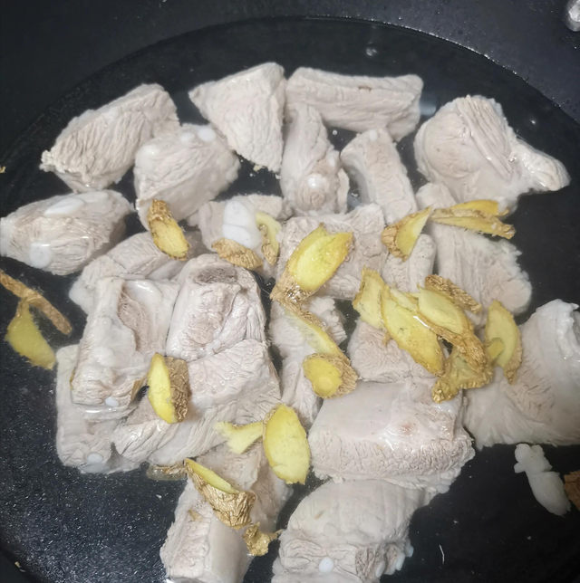 润肺止咳，白萝卜