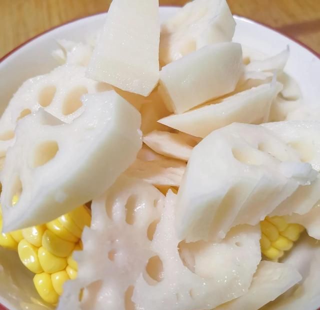 润肺止咳，白萝卜