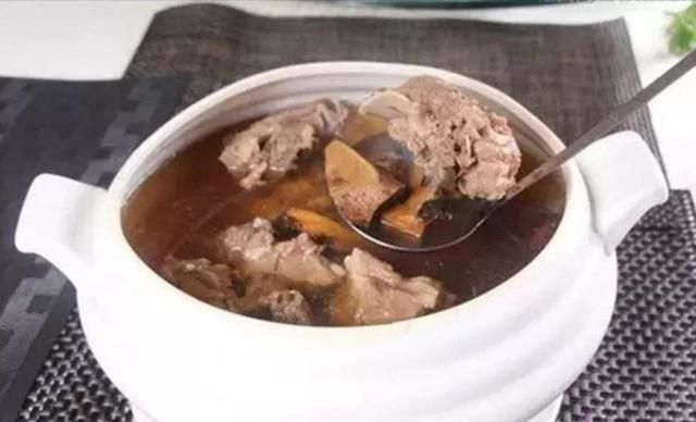 土茯苓、五指毛桃、牛大力等广东人煲的汤都有哪些功效，适合孩子喝吗图3