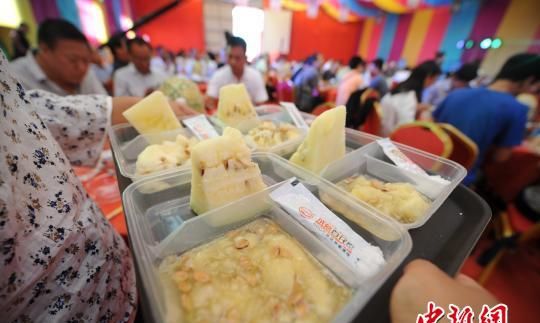 山西万荣苹果树枝种香菇 慈禧钦点贡品百人同食