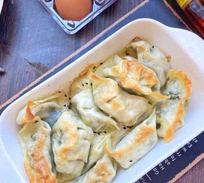 餐厅必点的水饺两种吃法，在家也能做