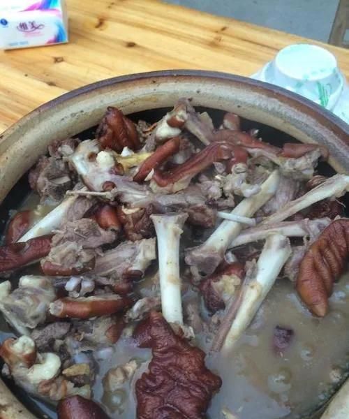 夏至节大家一起去玉林吃狗肉吧