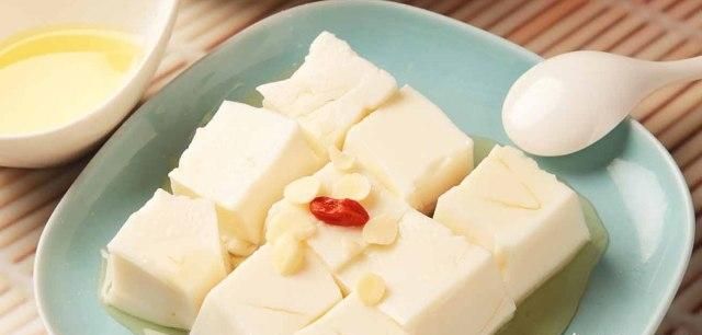 杏仁豆腐的做法有哪些,杏仁豆腐的家常做法图1