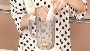 杏仁豆腐的做法有哪些,杏仁豆腐的家常做法图3