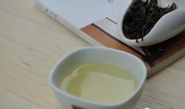 如何选择好的凤凰单丛茶叶,潮州凤凰单丛属于什么茶图1