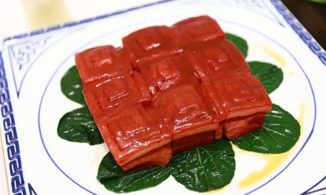 鹿肉的百种吃法，东北美食盛宴、很贵很补