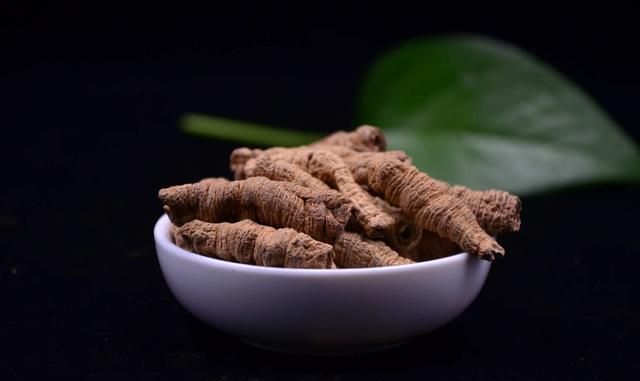 现代医学研究：巴戟天的功效与作用，化学成分与药理作用