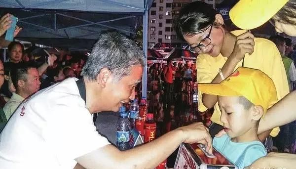 强直性脊柱炎能治好吗(强直性脊柱炎治疗方法)图1