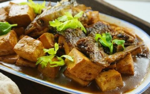 梭鱼炖豆腐做法,梭鱼炖豆腐白菜炖海带
