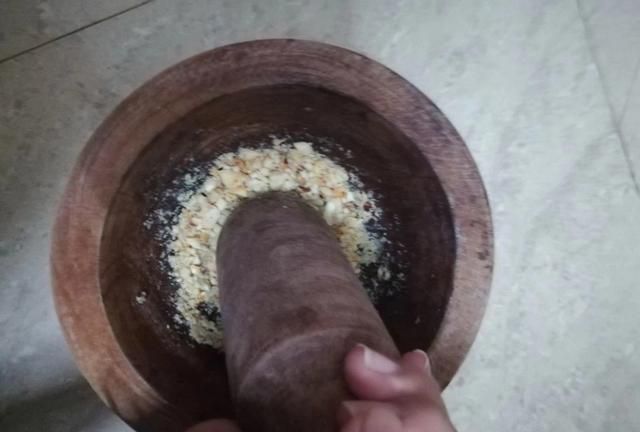 艾叶糍粑怎么做(艾叶糍粑的)图3