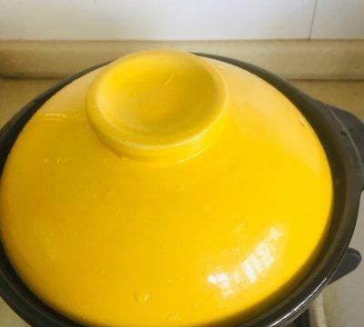 馋了很久的煲仔饭，今天给安排上了