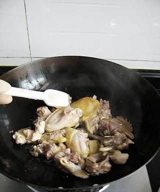 梅州娘酒鸡有什么特色,梅州客家娘酒有什么特色图9