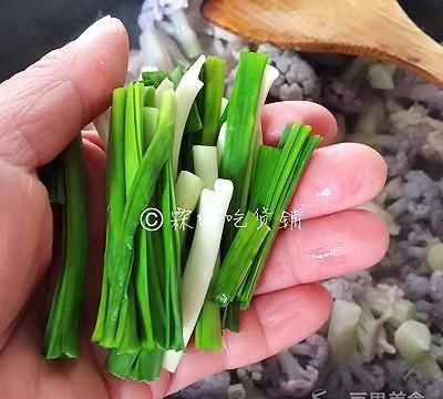 家常小炒 紫花菜炒五花肉