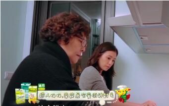 妈妈是超人女星比拼厨艺 迪巧提示宝宝均衡饮食