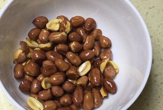 家常菜都有哪些简单易做的川菜(请客吃饭必备10道硬菜家常菜川菜)图10