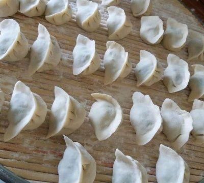 最全的荠菜饺子攻略，再学不会我也没办法了
