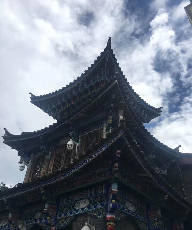 大家吃面条吗挂面，面条店的鲜切面，自家做的手幹面你最喜欢哪一种它们有何区别图1