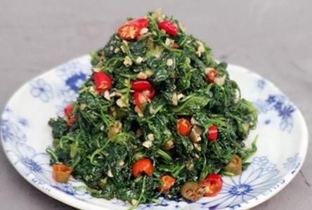 凉拌芨芨菜的做法(凉拌芨芨菜的吃法大全)图1