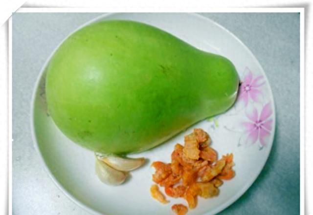 瘦身菜谱：虾皮烧葫芦瓜，便捷实惠营养的季节菜