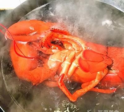 泰式咖喱波士顿龙虾