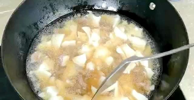 豆花做成汤品，不仅做法简单，口味和口感都一级棒，全家都喜欢