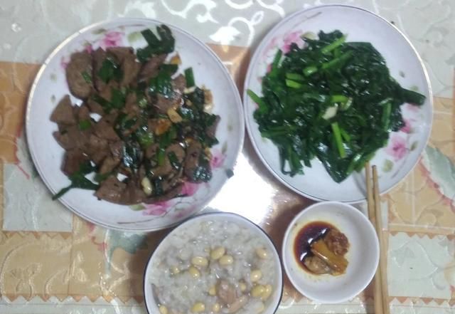 一道美食竟然如此夸张，它既制作省时又实用，更适合当前食用
