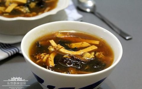 木耳香菇豆腐汤的做法大全家常(木耳香菇豆腐汤的做法)