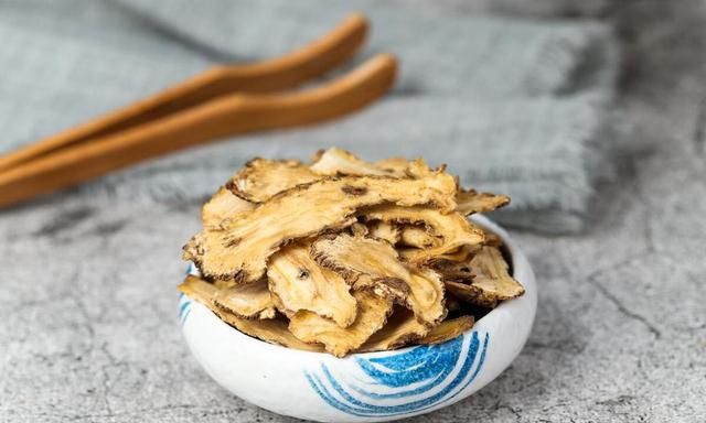 常用当归泡水，一个月后，三件好事不请自来