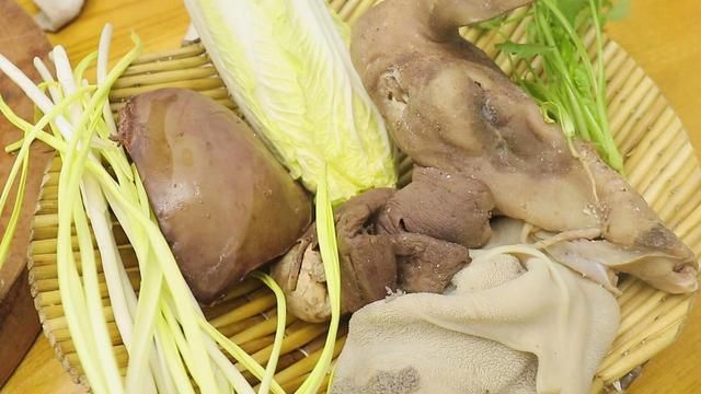 降温了，建议中老年人：少吃萝卜和海带，多吃4样，为入冬打基础