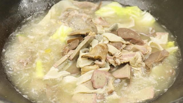 降温了，建议中老年人：少吃萝卜和海带，多吃4样，为入冬打基础