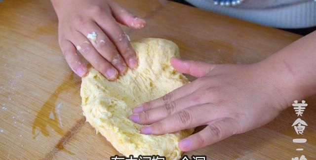 适合家庭常用版本的吐司面包教程来了，超快出手膜，更松软更好吃