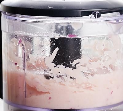 简单几步做好一盘爆汁鸡肉玉米肠，快速搞定一餐饭