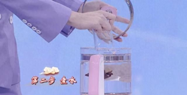 橘子皮晒干就是陈皮？小心越吃越伤身！泡前多做一步，功效不浪费