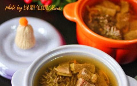 一道美味的菌菇牛肉煲(美味的番茄菌菇肥牛煲)