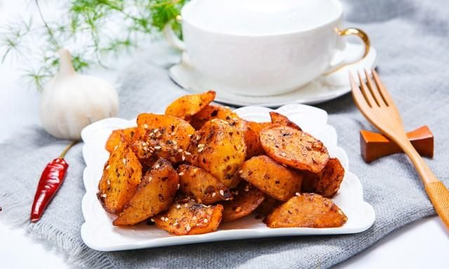 麻辣土豆片怎么做最好吃,麻辣土豆片怎么做好吃图2