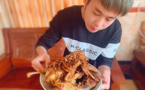 如何做酱鸭的最正宗的做法,酱鸭爪的正宗做法好吃