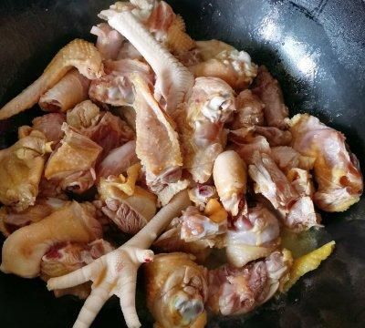 最常吃的家常菜，还属酱焖鸡最诱人