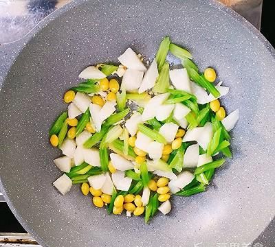 山药白果炒西芹～抗霾