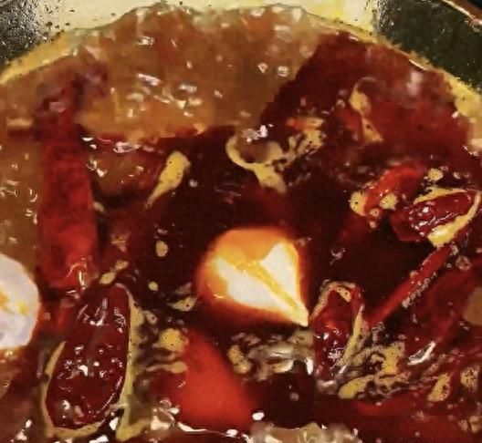 香辣牛腩锅～今天的火锅底料你调好了么？