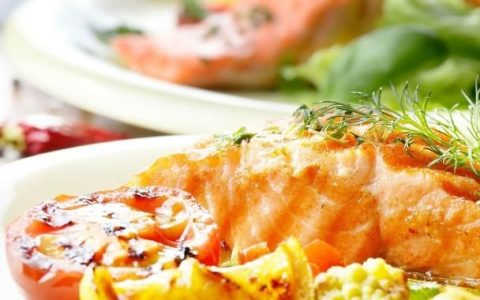 自己做的菜不敢吃是怎样的体验,有人说自己做的菜不好吃