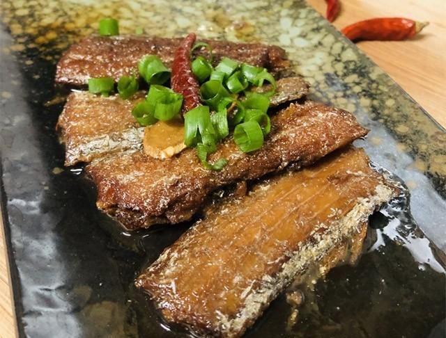 14道美味鱼的做法，红烧油炸清蒸椒盐，不管哪种做法口感都极佳