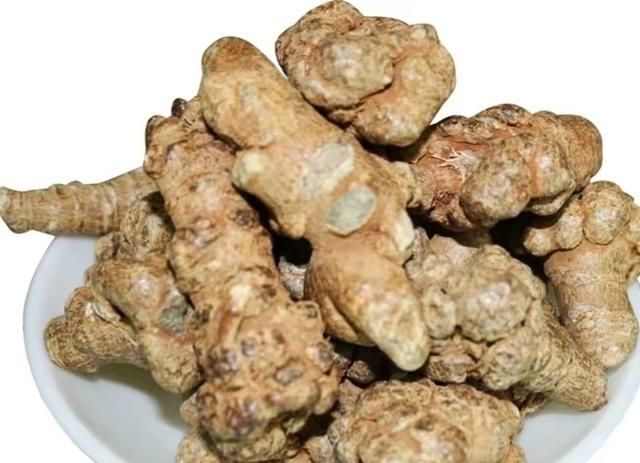 吃货南神：海马田七煲鸡，吃了让你舒筋活络，止咳平喘